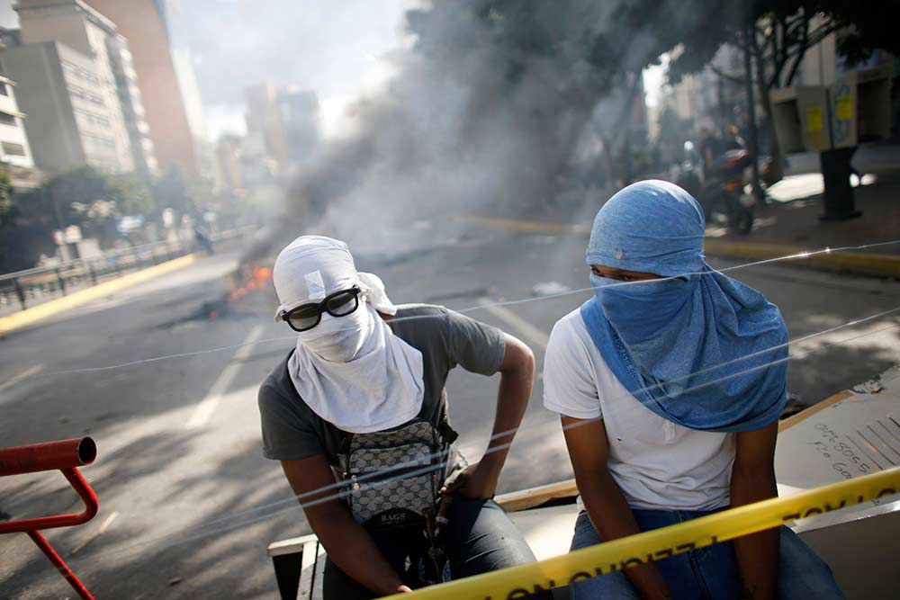 Oposición venezolana reanuda protestas y bloqueos tras Constituyente | El Imparcial de Oaxaca Oposición venezolana reanuda protestas y bloqueos tras Constituyente | El Imparcial de Oaxaca