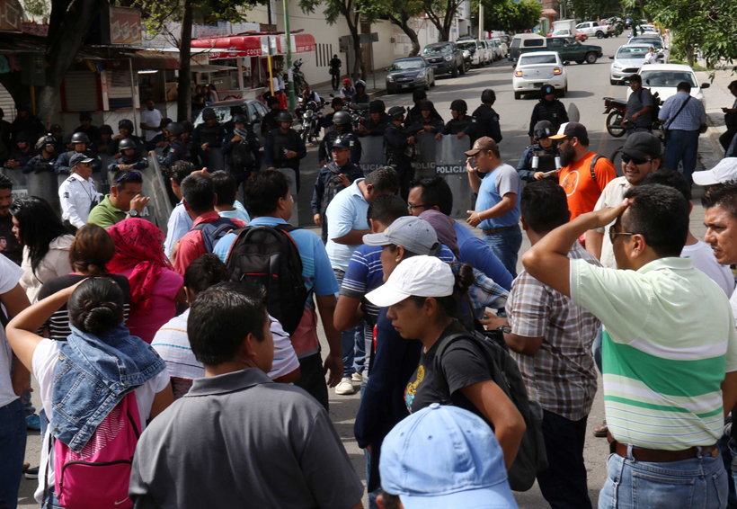 Retiran bloqueo de la Sección 22 | El Imparcial de Oaxaca