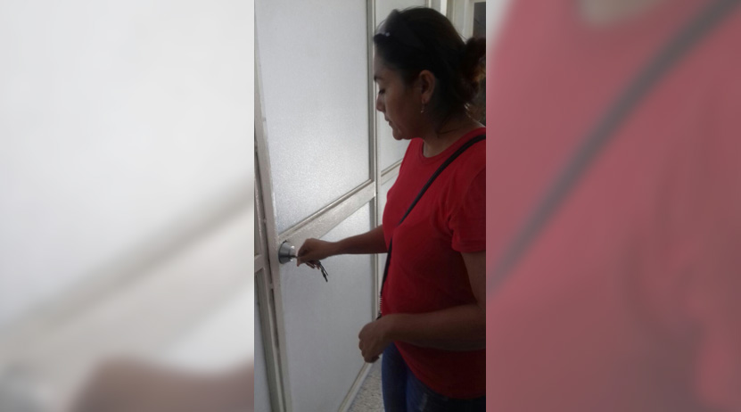 Impiden  acceso a  secretaria  del MT en Salina Cruz | El Imparcial de Oaxaca