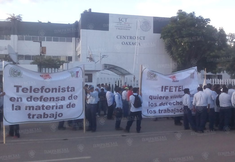 Protestan telefonistas contra acciones de IFT | El Imparcial de Oaxaca