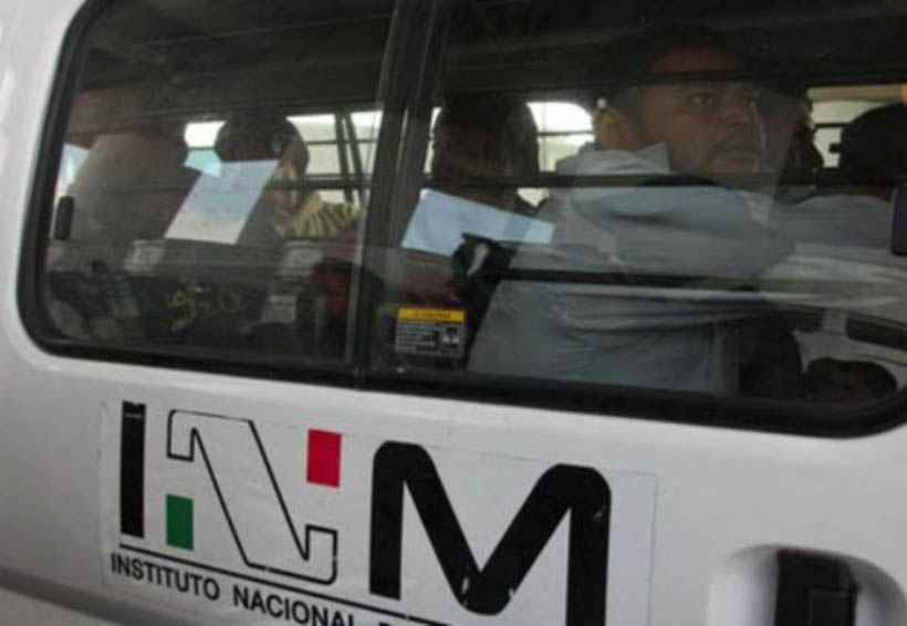 Sancionan a tres funcionarios de INM por permitir ingreso ilegal de extranjeros al país | El Imparcial de Oaxaca
