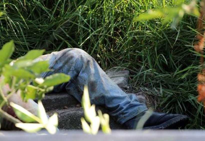 Pánico viven personas al hallar un muerto en un parque | El Imparcial de Oaxaca