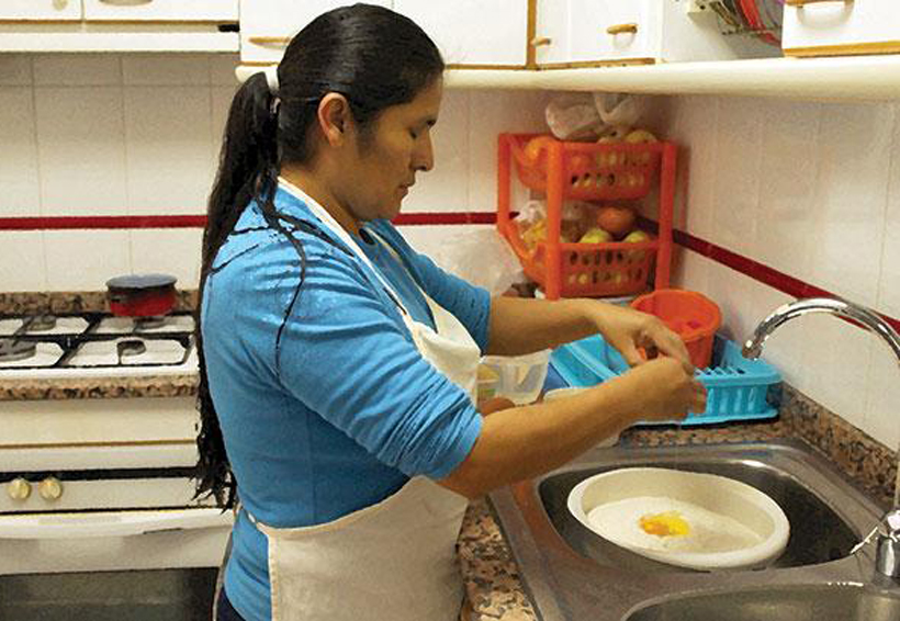 En precariedad, empleados domésticos de México: Inegi | El Imparcial de Oaxaca
