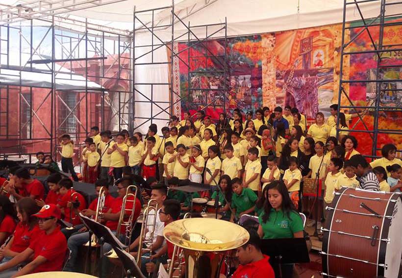 En la Mixteca enaltecen la música emblemática oaxaqueña