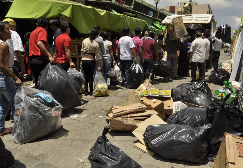 En Oaxaca falta conciencia para no tirar basura en las calles