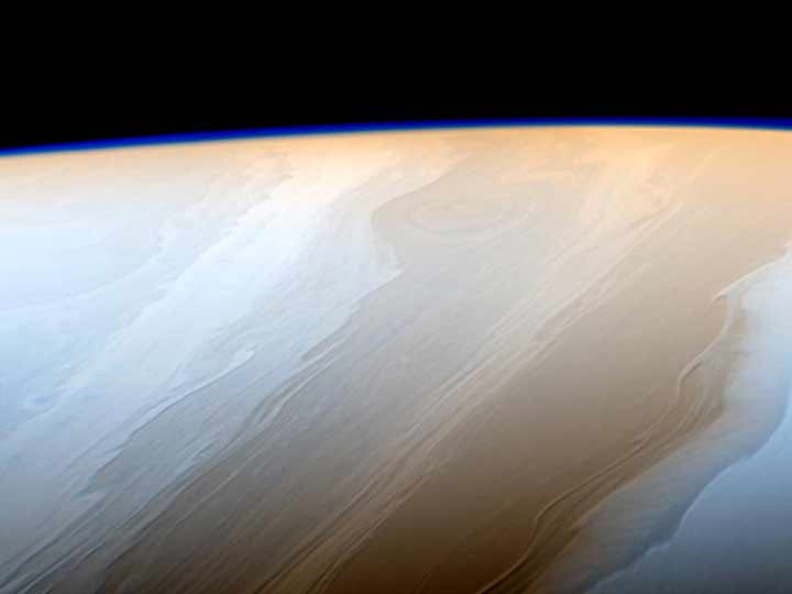 Revela NASA imágenes de nubes onduladas en Saturno | El Imparcial de Oaxaca