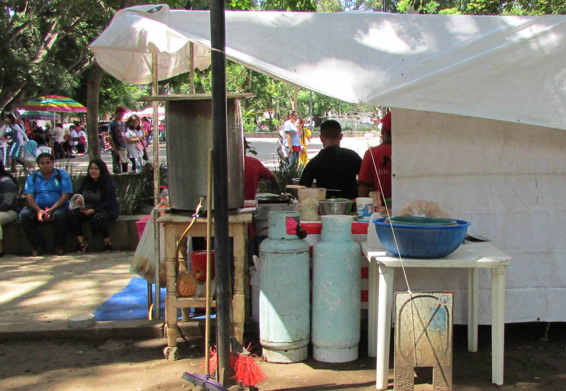 Advierten riesgo en tianguis de Oaxaca por el mal manejo del gas LP