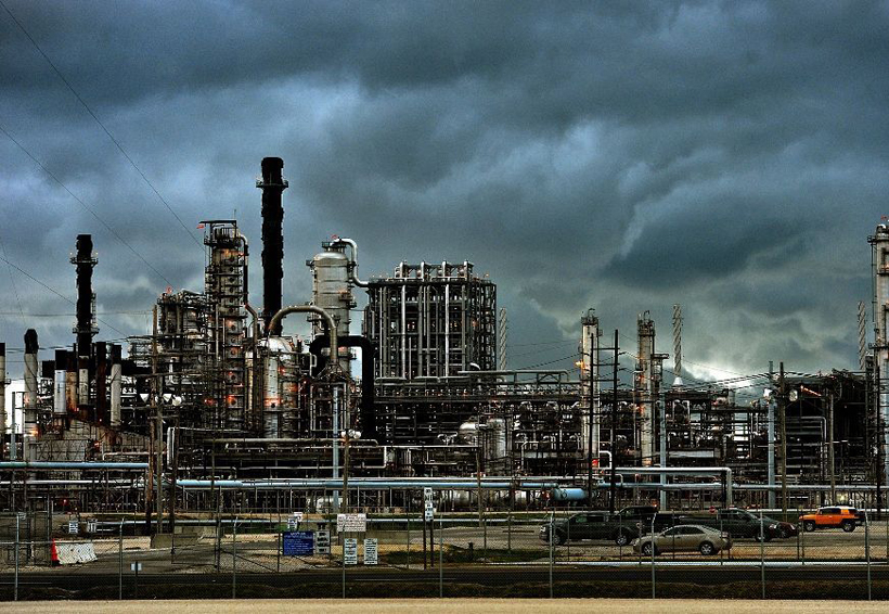 Harvey ocasiona cierre de la mayor refinería de EU | El Imparcial de Oaxaca