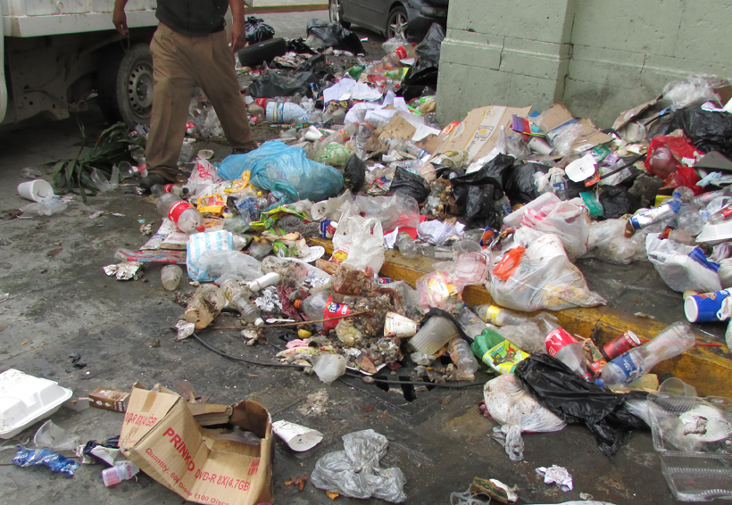 En Oaxaca exigen la suspensión de puntos de concentración de basura
