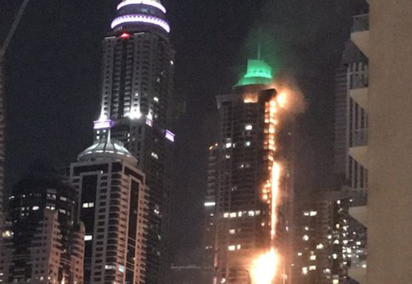Video: Incendio devora rascacielos en Dubái | El Imparcial de Oaxaca