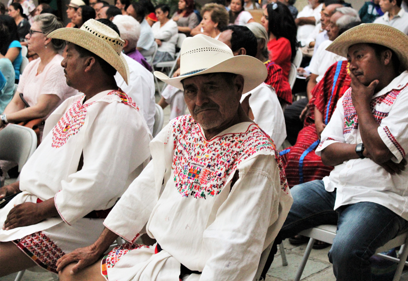 Discriminación que mata a las lenguas indígenas de Oaxaca