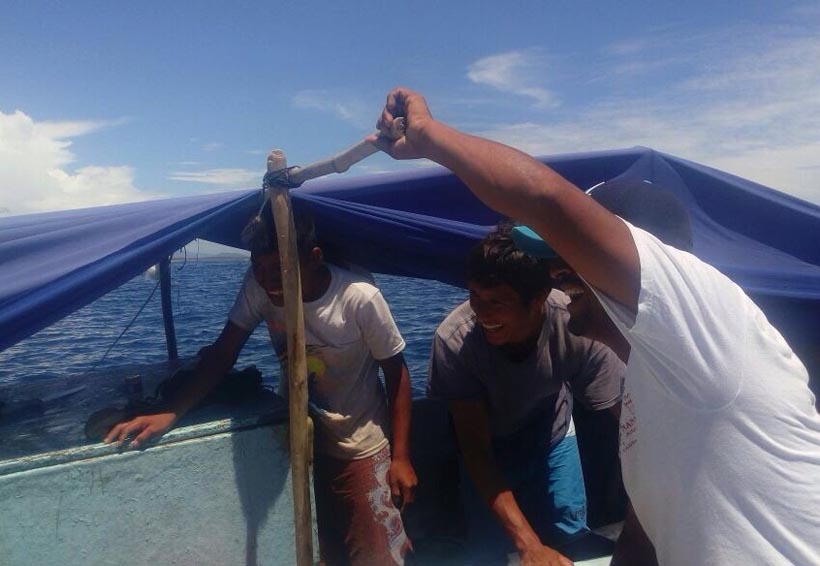 Naufragan pescadores en Puerto Escondido, Oaxaca | El Imparcial de Oaxaca