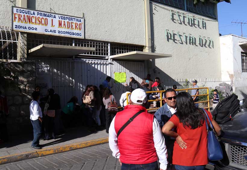 Impiden ingreso de maestros en la primaria Pestalozzi en Oaxaca | El Imparcial de Oaxaca
