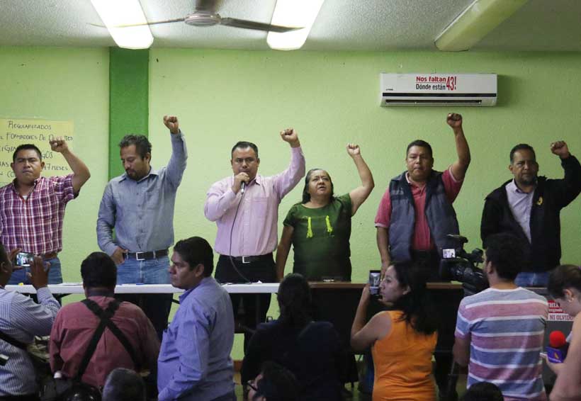 “No entrarán idóneos en nuestras escuelas”: S-22 | El Imparcial de Oaxaca “No entrarán idóneos en nuestras escuelas”: S-22 | El Imparcial de Oaxaca