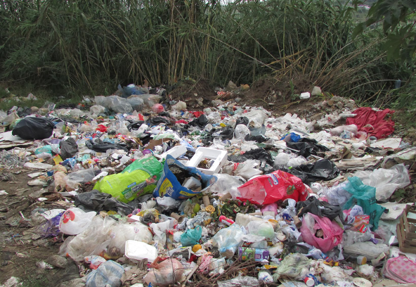 Habilitan tiradero clandestino de basura en bordos del río Salado en Oaxaca | El Imparcial de Oaxaca