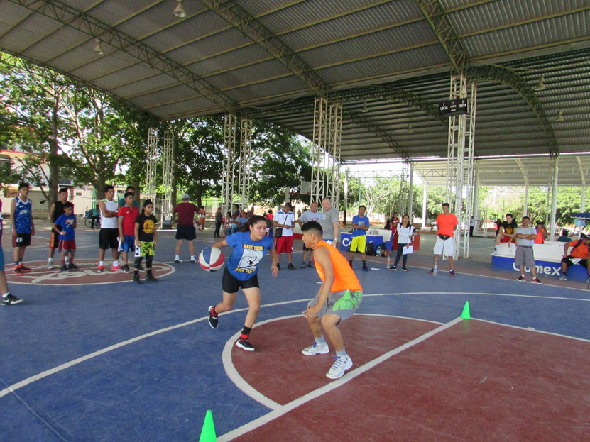 Culminaron las capacitaciones internacionales de basquetbol | El Imparcial de Oaxaca