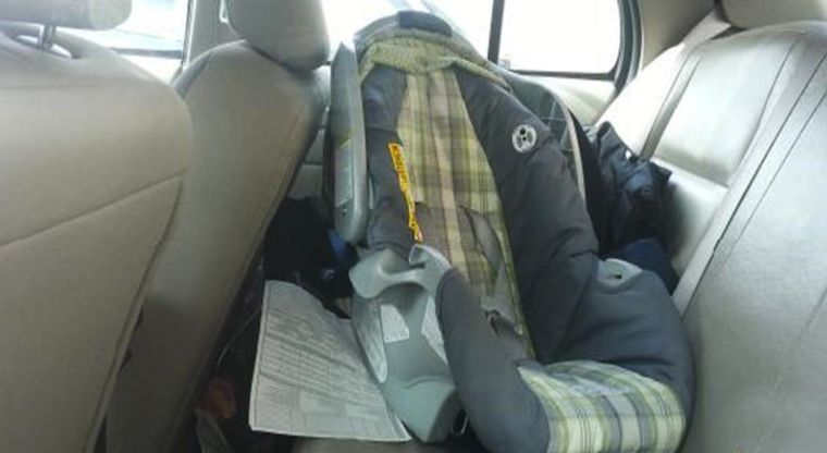 Bebé muere deshidratado luego de que su madre lo olvidara dentro de su auto | El Imparcial de Oaxaca Bebé muere deshidratado luego de que su madre lo olvidara dentro de su auto | El Imparcial de Oaxaca