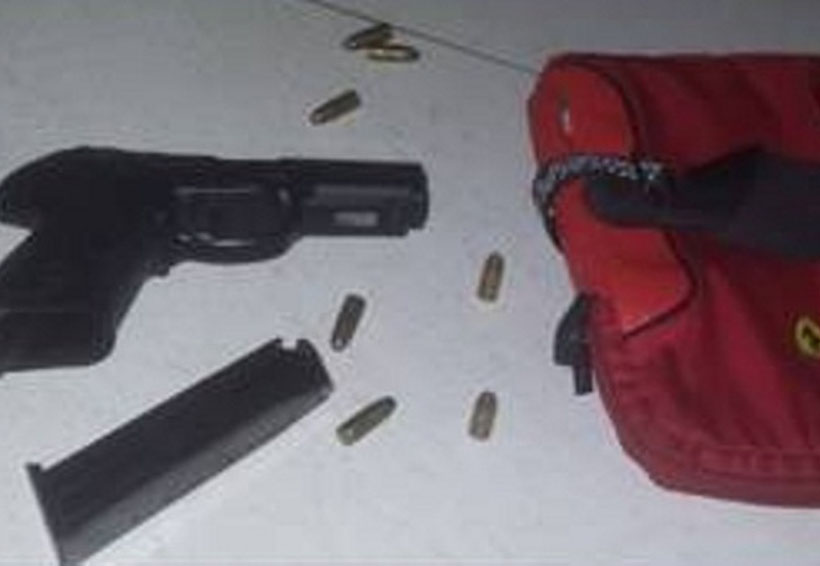 Hombre armado asegura que la pistola se la dio comandante policiaco de Oaxaca | El Imparcial de Oaxaca