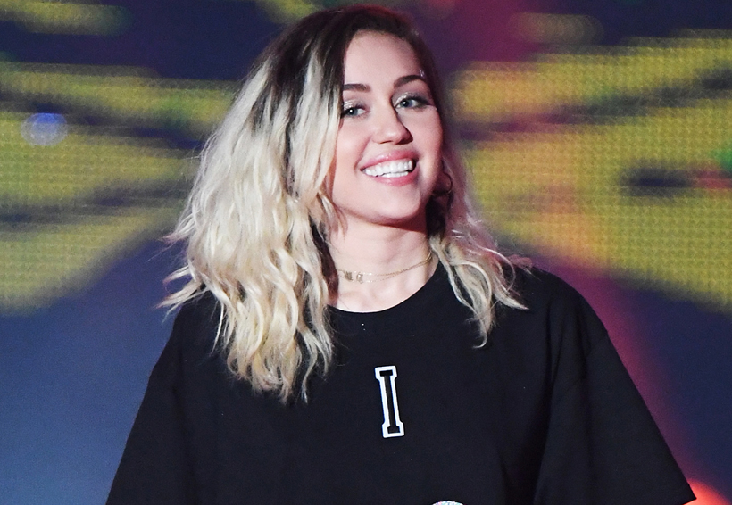 Miley Cyrus dona medio millón de dólares a víctimas del huracán ‘Harvey’ | El Imparcial de Oaxaca