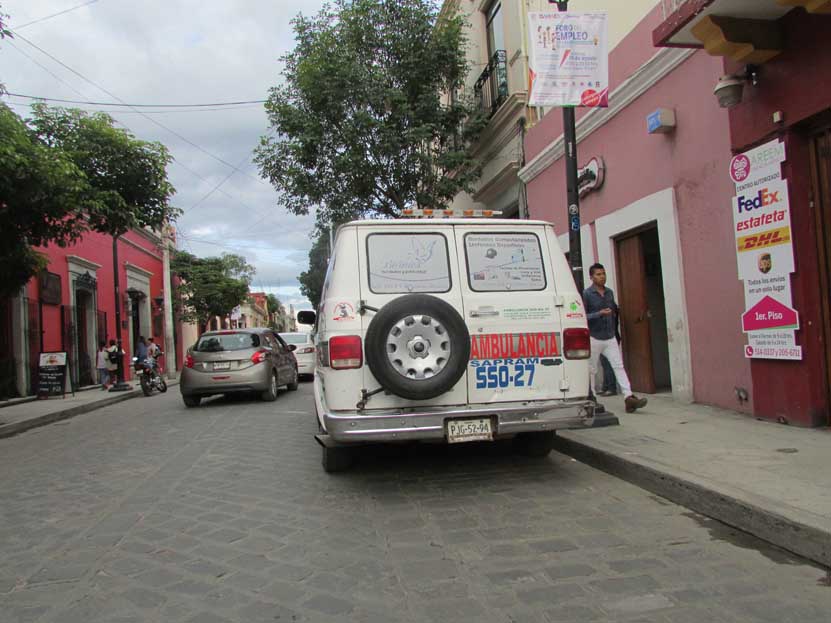Atraco armado en pastelería Carmelita en Oaxaca