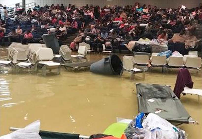 Albergue para afectados por ‘Harvey’ se inunda | El Imparcial de Oaxaca