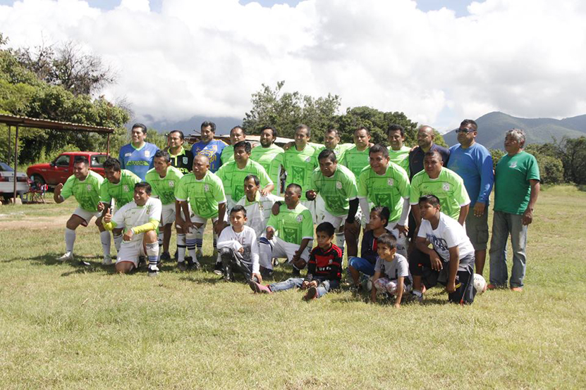 Deportivo La Raya se corona | El Imparcial de Oaxaca