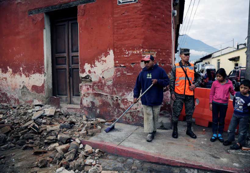 Reporta Guatemala sólo daños  materiales por el terremoto de 8.2 | El Imparcial de Oaxaca