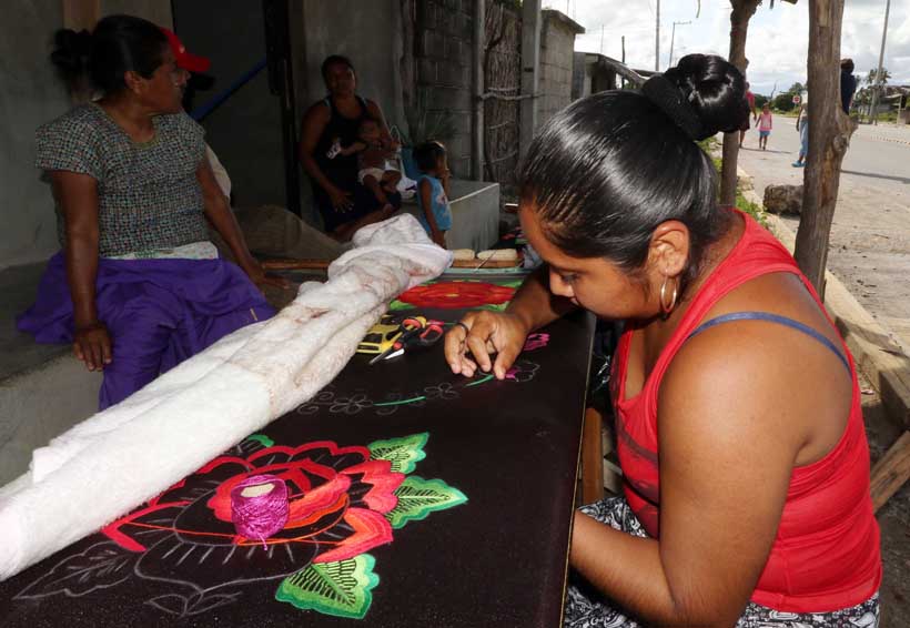 Santa Rosa de Lima, borda la esperanza | El Imparcial de Oaxaca