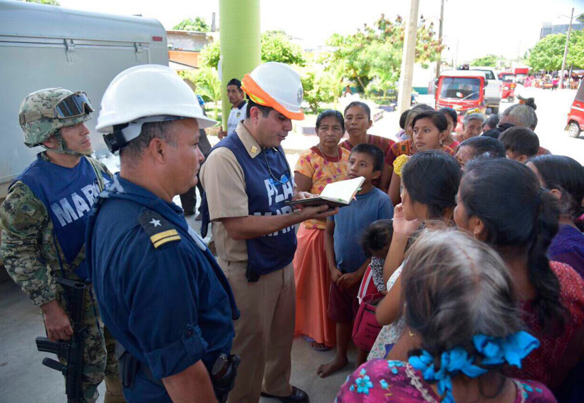 Personal naval brinda ayuda a los habitantes de San Mateo del Mar, Oaxaca | El Imparcial de Oaxaca