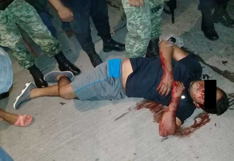 Vecinos de Juchitán dan brutal paliza a detenido | El Imparcial de Oaxaca