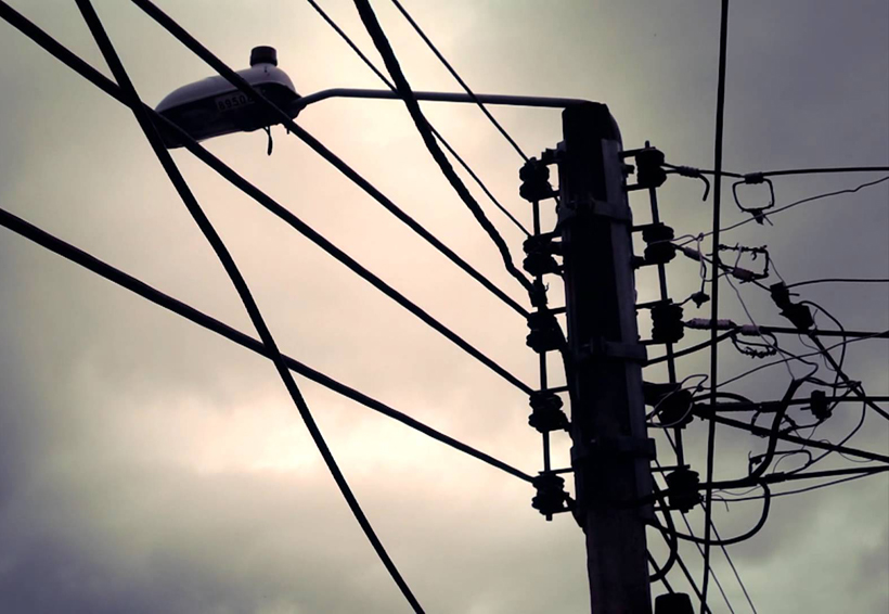 Mujer pierde la vida tras recibir una descarga eléctrica