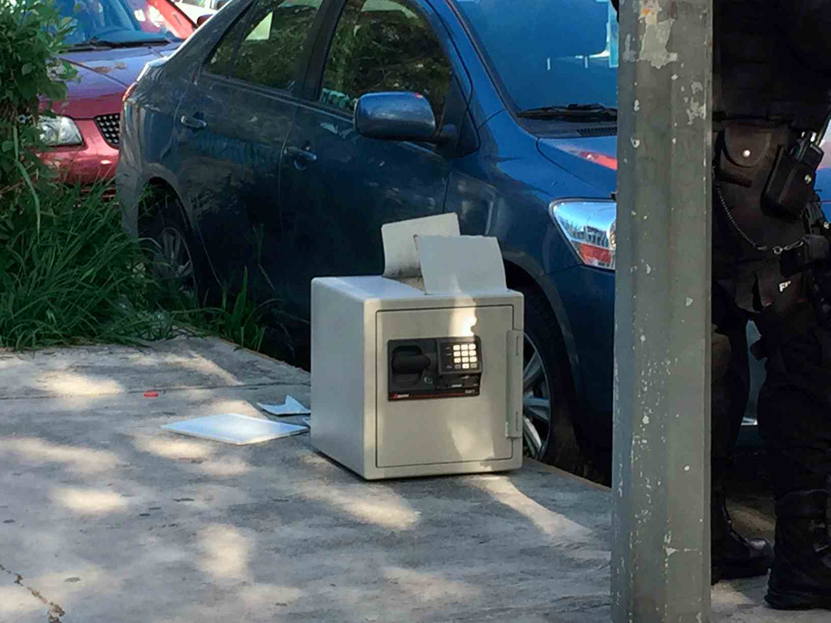 Investigan robo de caja fuerte en Huajuapan de León, Oaxaca