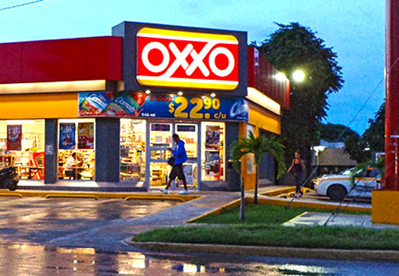 Asaltan Oxxo; se llevan cuatro cajetillas de cigarros