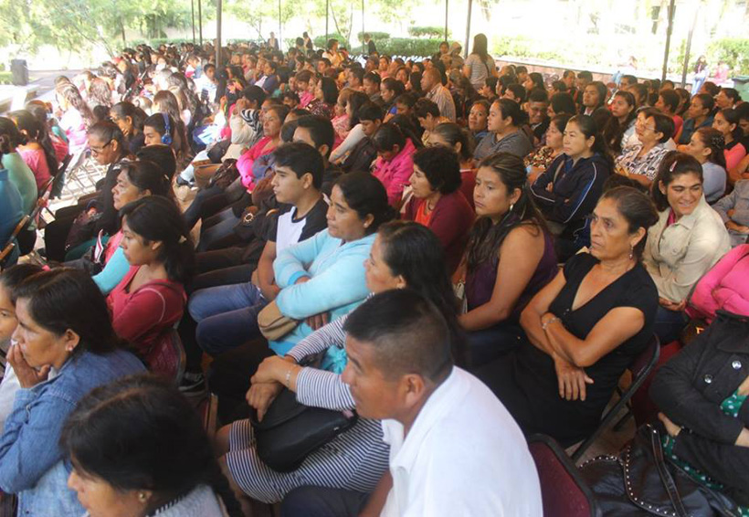 En la Mixteca solicitan una solución al  conflicto del Conalep 145