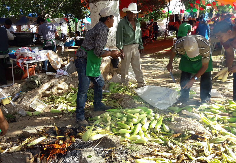 En San Pedro Yodoyuxi preservan consumo de maíces criollos