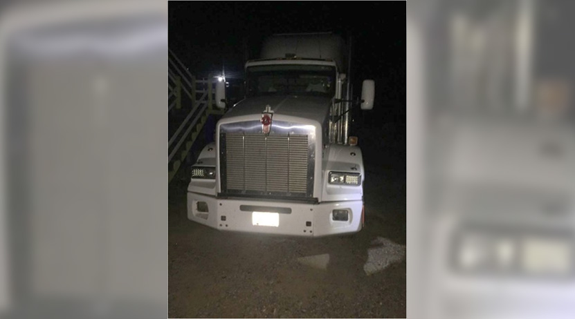 Recuperan camión  robado con violencia | El Imparcial de Oaxaca