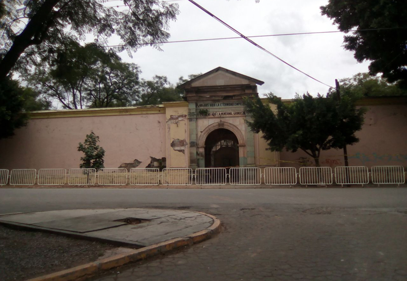 Extreman medidas de seguridad en el panteón San Miguel  de Oaxaca | El Imparcial de Oaxaca