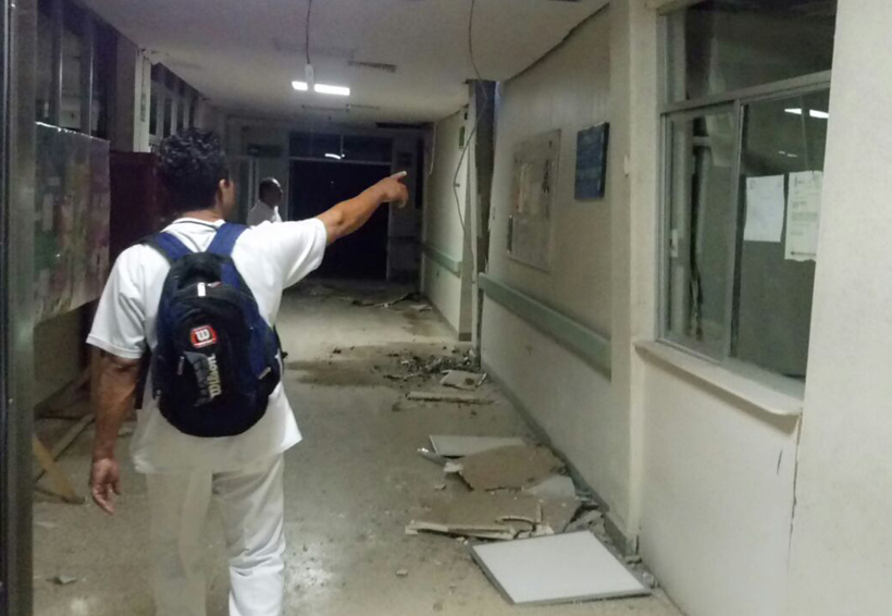Comienza la demolición  de hospital de Juchitán, Oaxaca