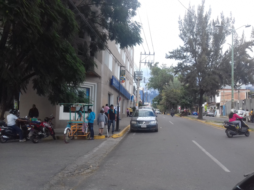 Atraco violento a cuentahabiente en la colonia Reforma, Oaxaca | El Imparcial de Oaxaca