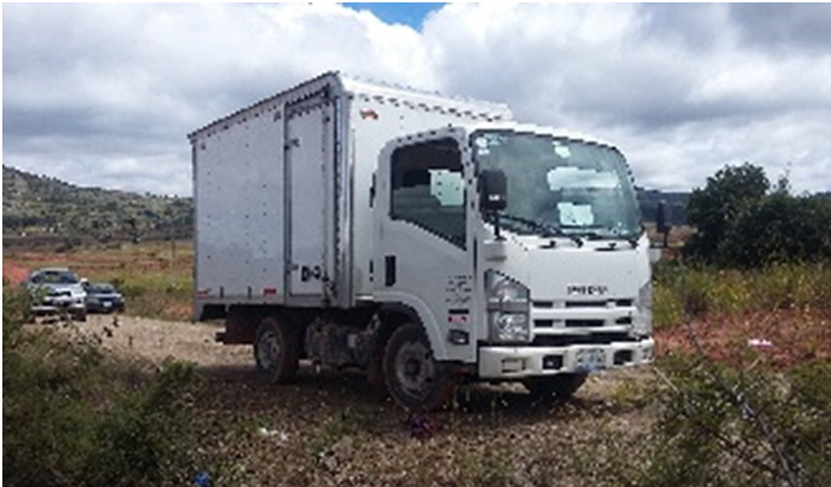 Recuperan camión robado por comando armado en autopista Oaxaca-Cuacnopalan | El Imparcial de Oaxaca