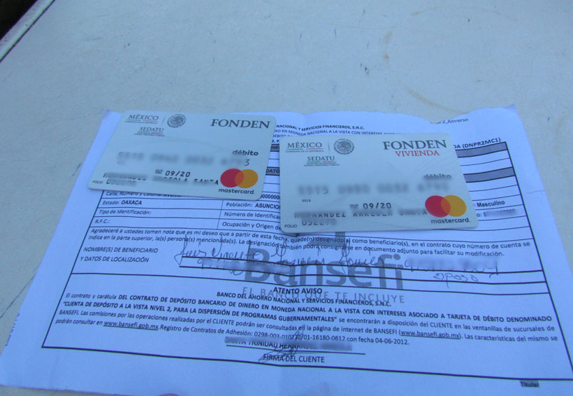 Entrega Gobierno Federal tarjetas sin fondos en Ixtaltepec, Oaxaca | El Imparcial de Oaxaca