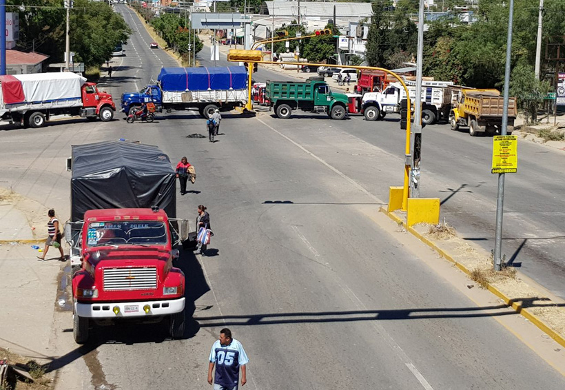 Doña Carmen, una de las miles de afectadas por los bloqueos en Oaxaca | El Imparcial de Oaxaca