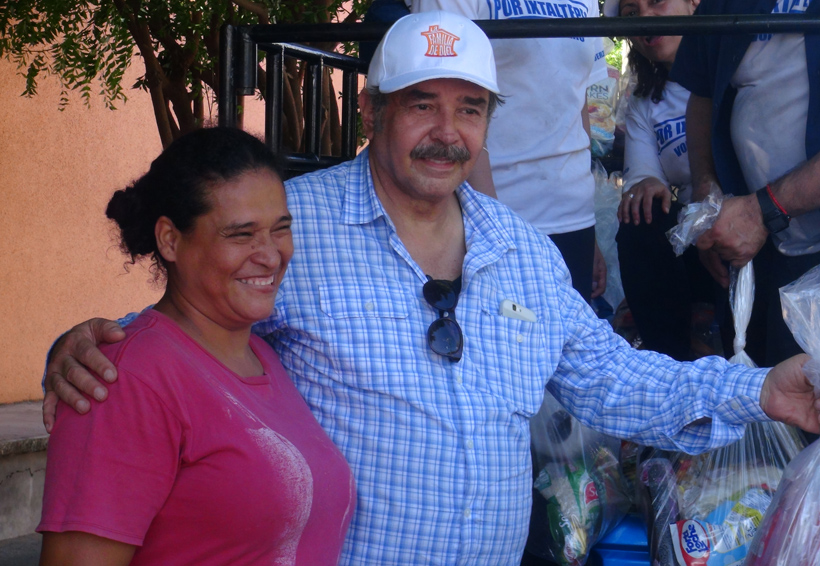 Jorge Ortiz de Pinedo llevó 15 toneladas de víveres a Ixtaltepec, Oaxaca