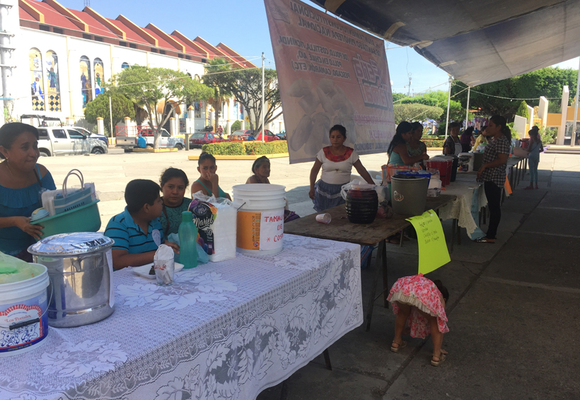 Celebran el Festival del Tamal en Pinotepa Nacional, Oaxaca