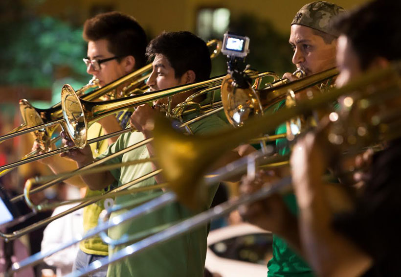 Filarmónicos del Istmo festejan a Santa Cecilia | El Imparcial de Oaxaca
