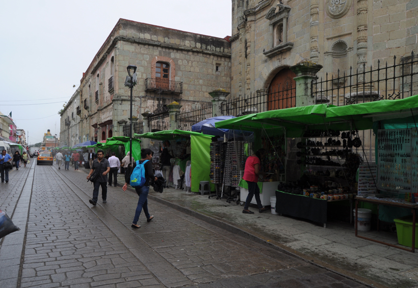 Retiro del comercio informal, trascendental para conservar patrimonio de Oaxaca | El Imparcial de Oaxaca