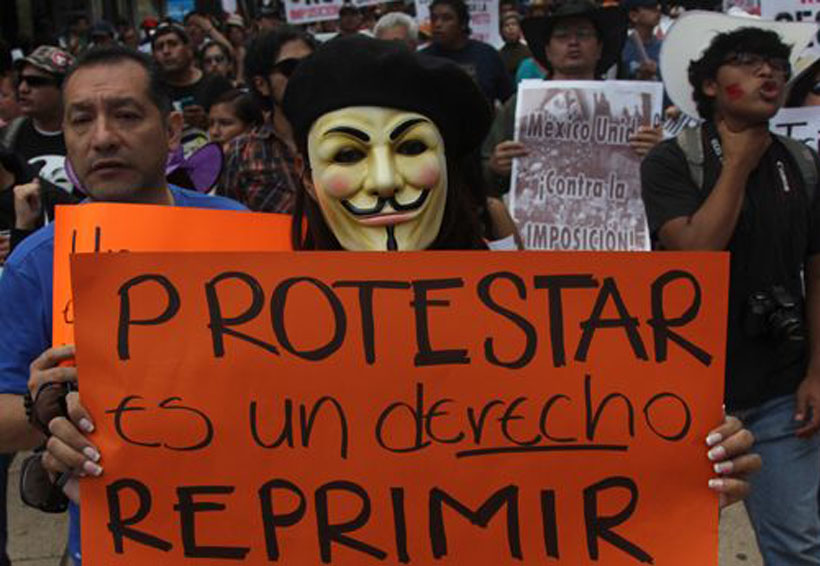 Marchan docentes en Huatulco, Oaxaca | El Imparcial de Oaxaca
