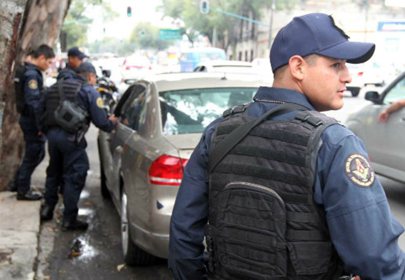 Policía sorprende y abate a tres sicarios mientras abandonaban cuerpos | El Imparcial de Oaxaca
