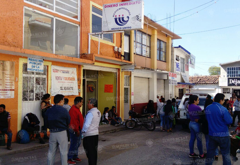 Sección 22 toma oficinas de la casa de la cultura en Huajuapan de León