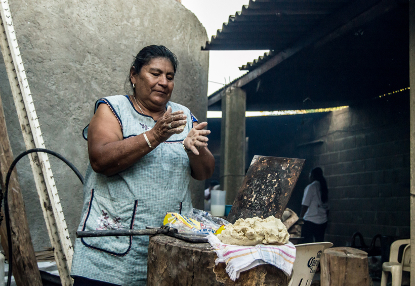 Se acaban, cocineras tradicionales de Santa María Xochixtlapilco, Oaxaca